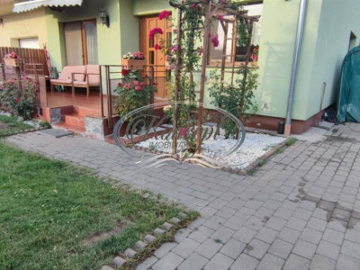 Duplex la cheie, zona de case