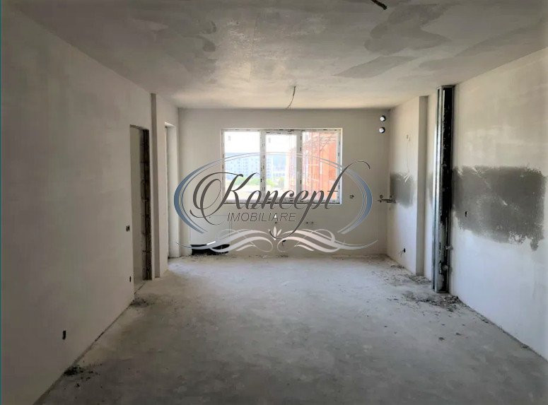 Apartament la etaj intermediar cu parcare