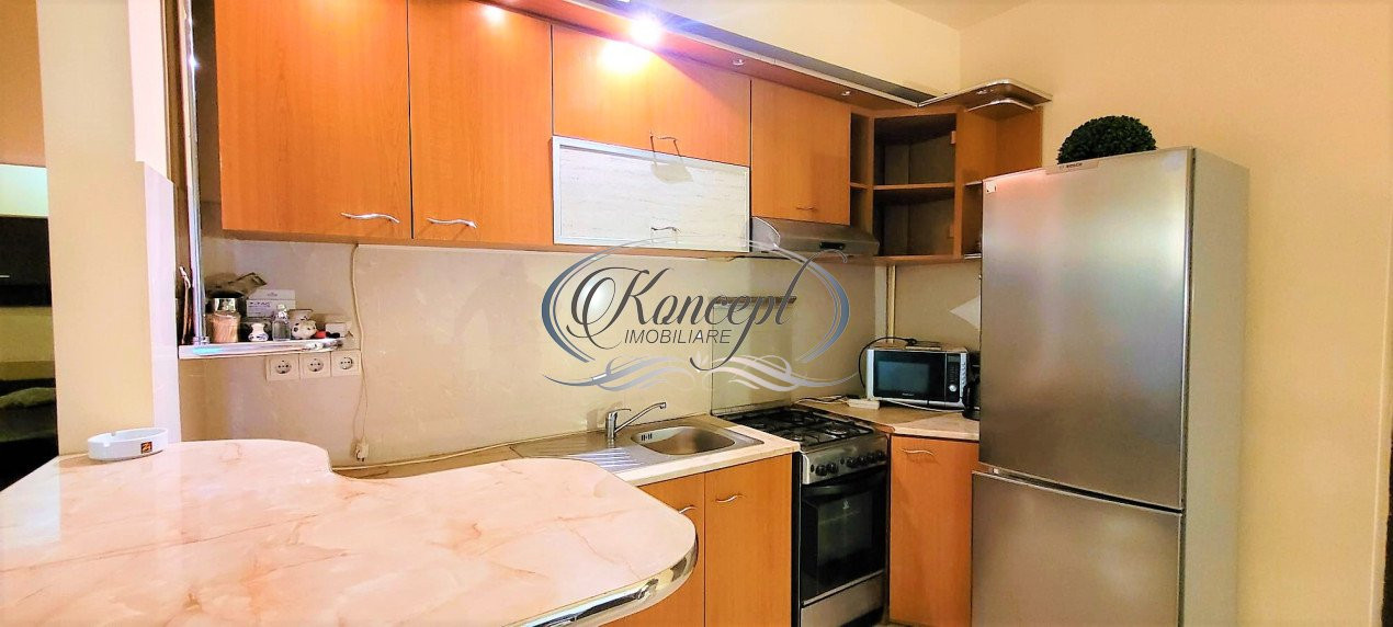 Apartament cu 3 camere Andrei Muresanu