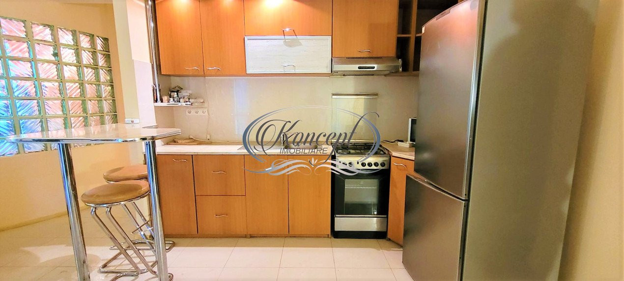 Apartament cu 3 camere Andrei Muresanu