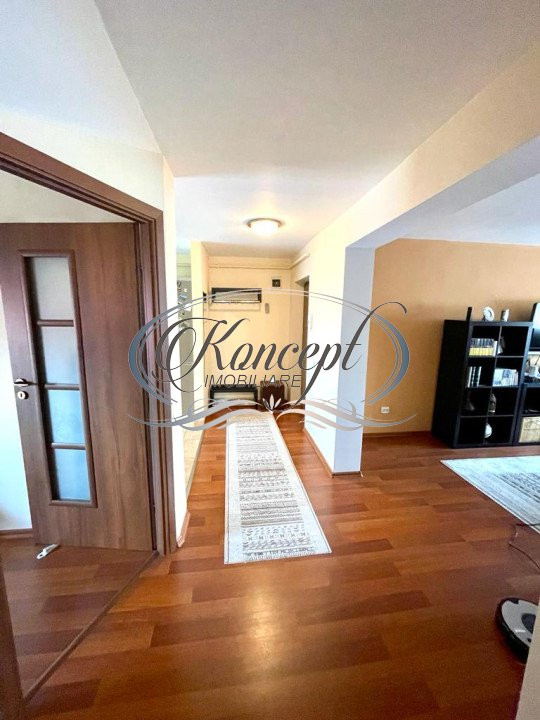 Apartament cu parcare in zona centrala