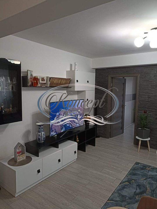 Apartament spatios la cheie in zona Poligon