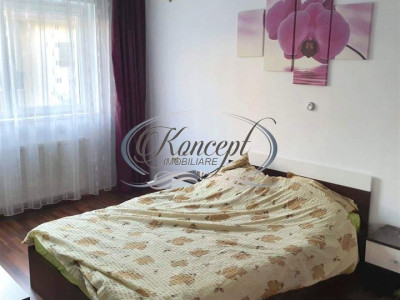 Apartament spatios, strada Florilor