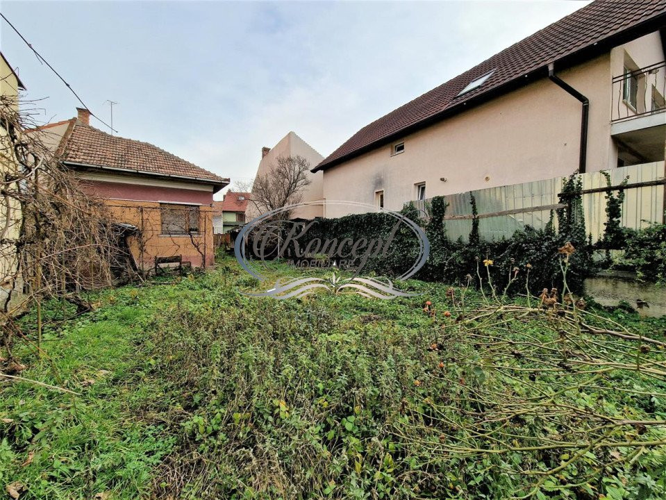 Casa individuala cu autorizatie de constructie