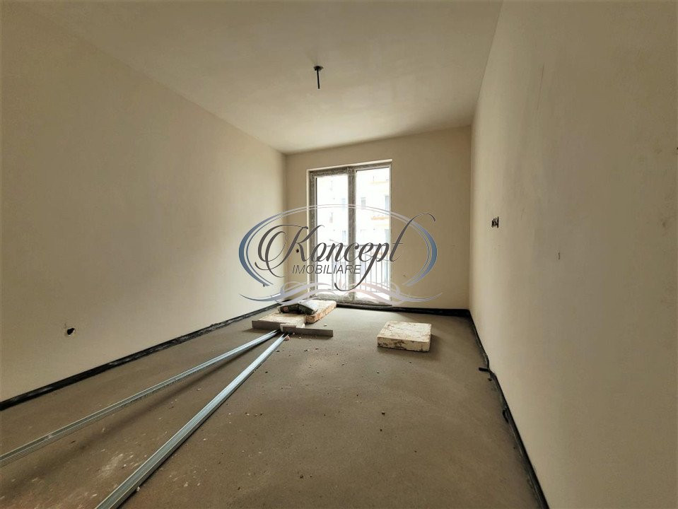 Apartament cu 2 balcoane