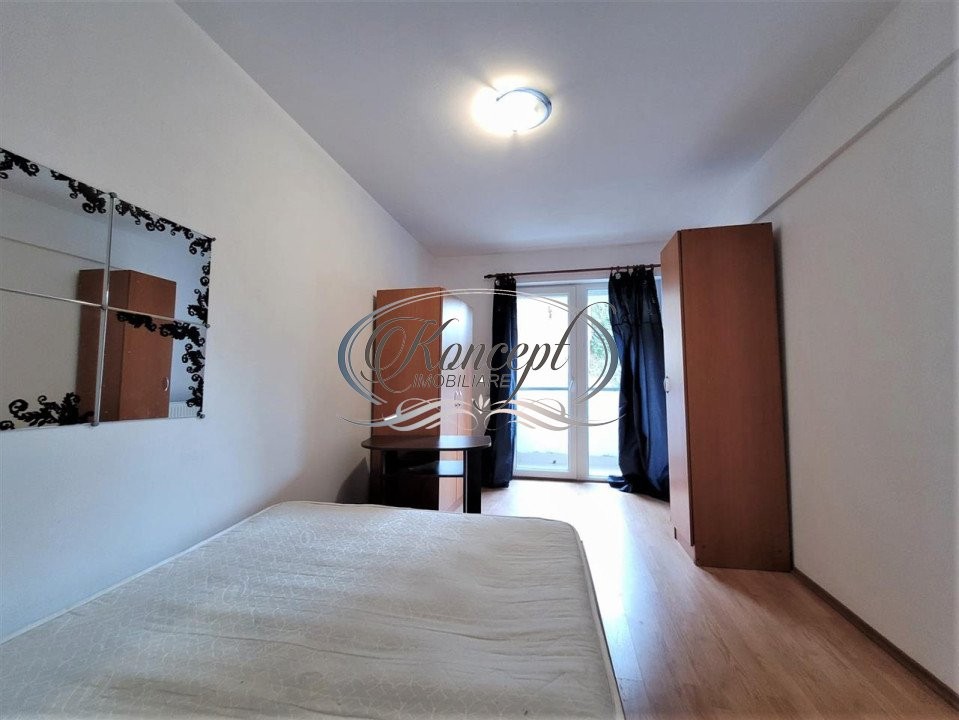 Apartament decomandat, cu parcare