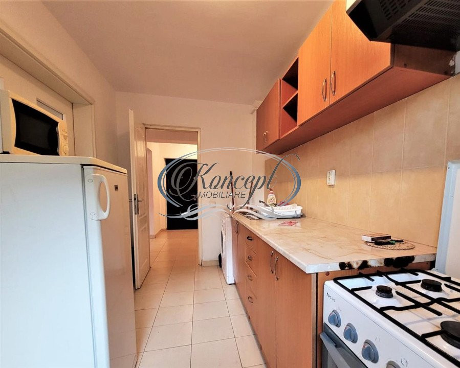 Apartament decomandat, cu parcare