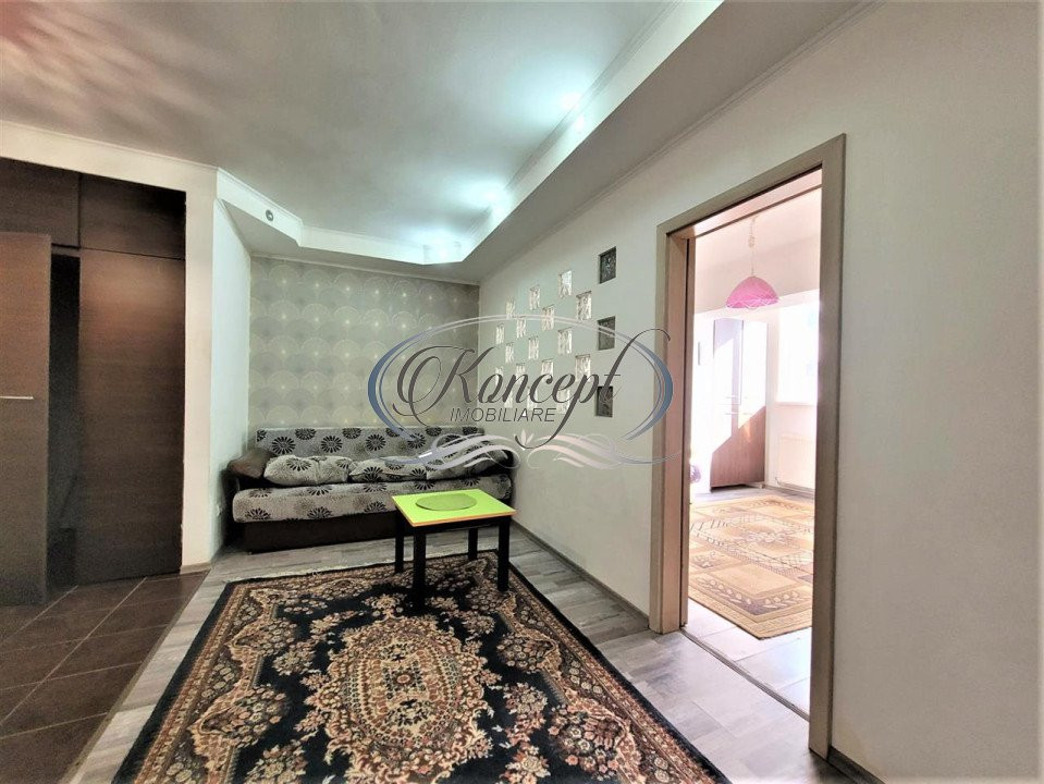 Apartament cu parcare, in zona Terra