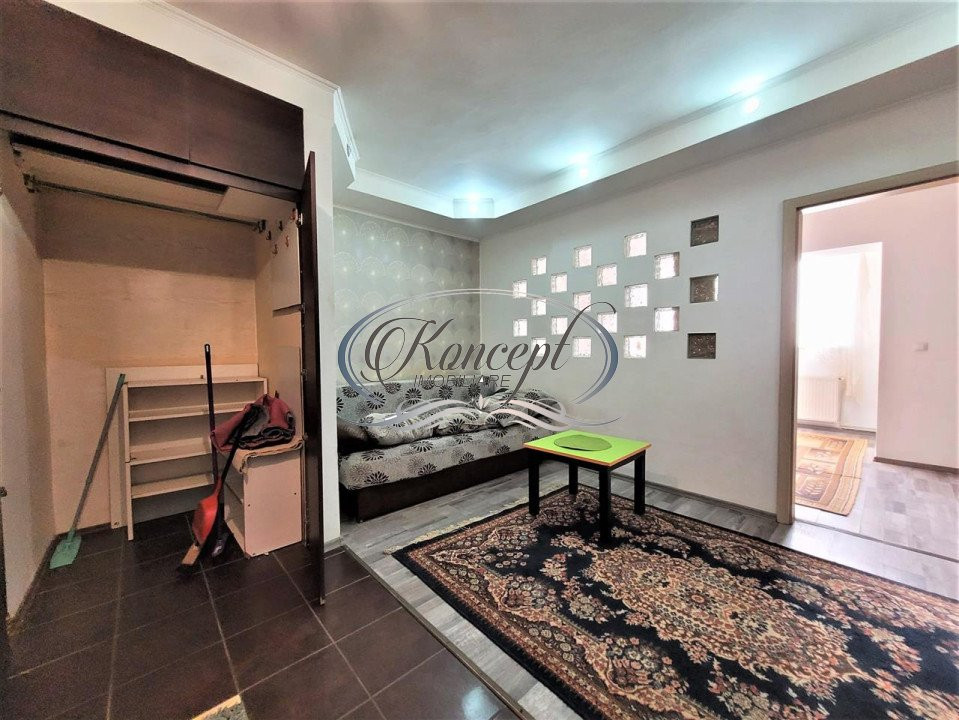 Apartament cu parcare, in zona Terra