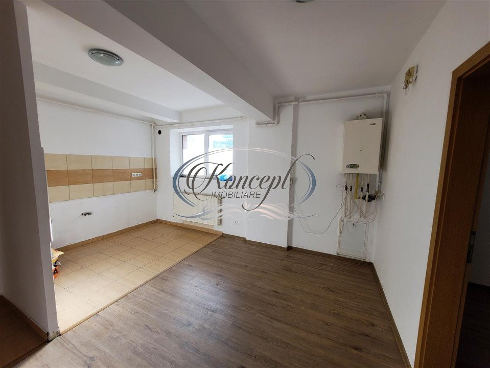 Apartament cu 3 camere pe str. Edgar Quinet