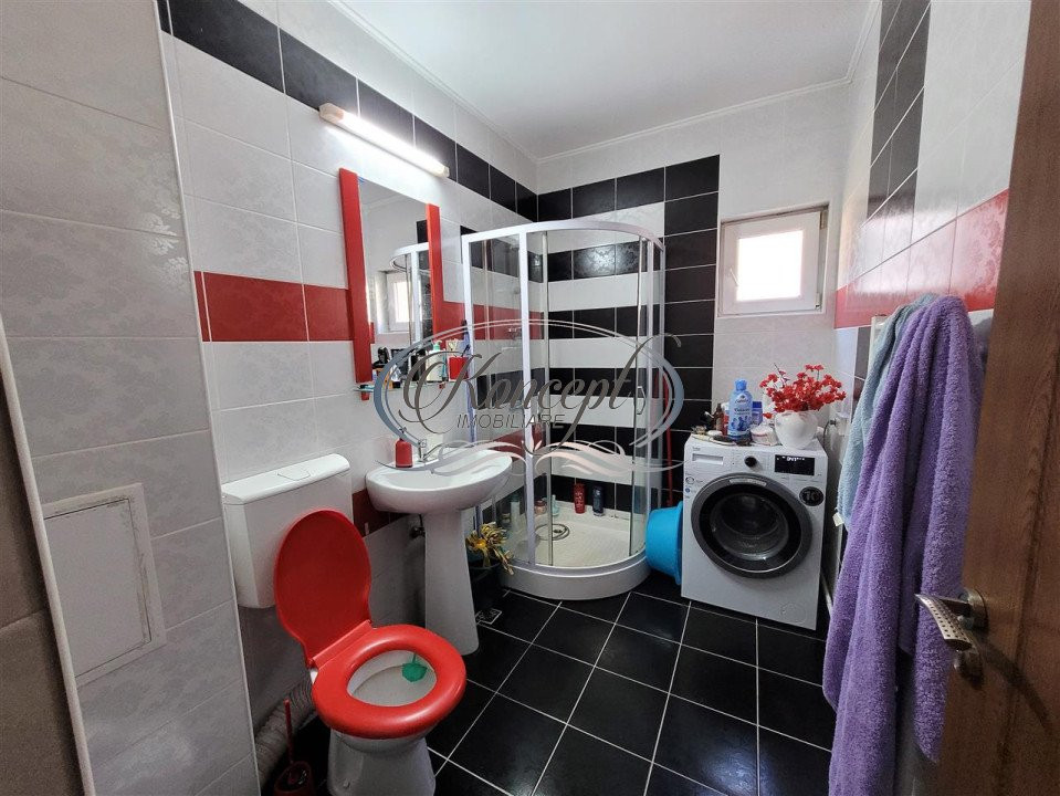 Apartament cu 2 camere in zona Colinei