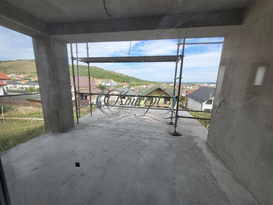 Casa individuala spatioasa in Campenesti