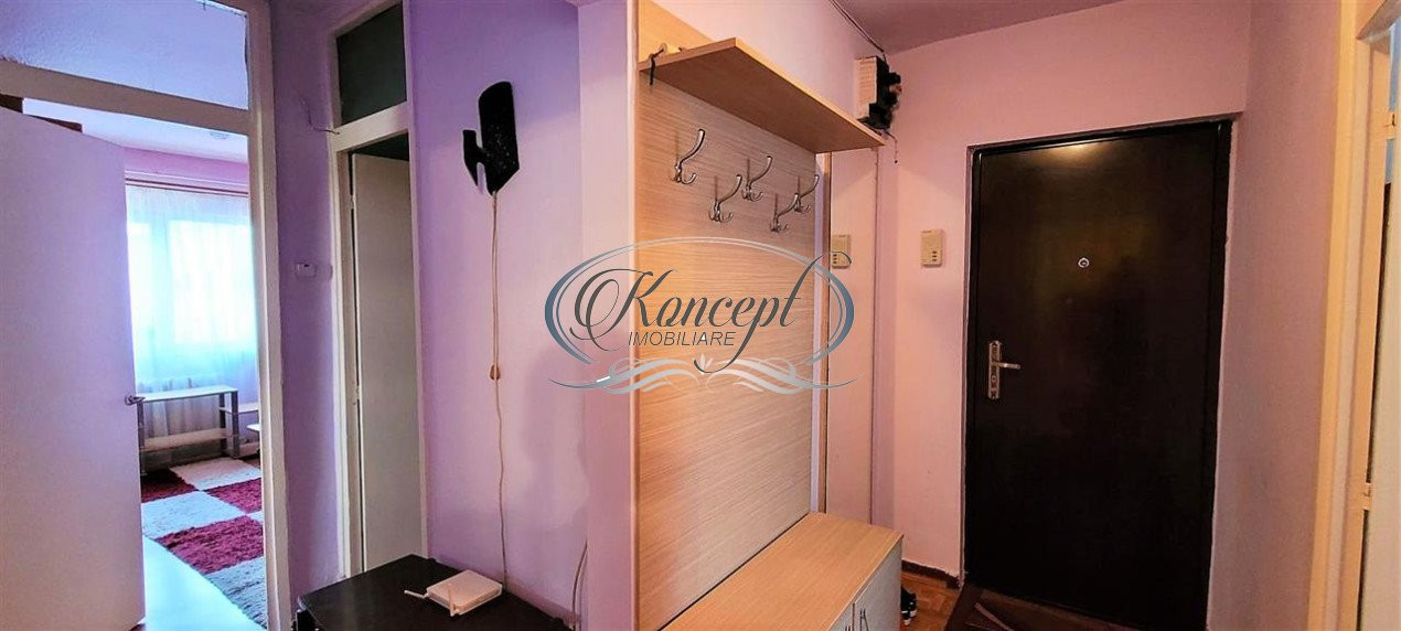 Apartament cu 3 camere, zona Piata Cipariu