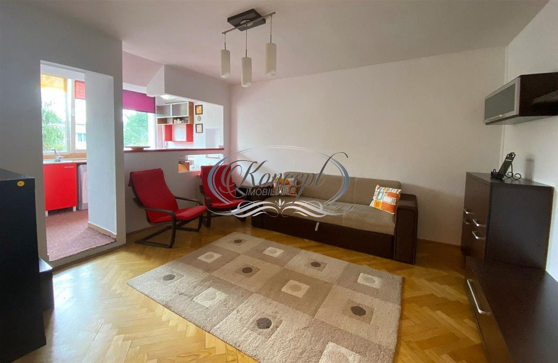 Apartament pe strada Plopilor