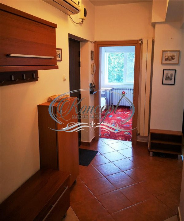 Apartament pe strada Plopilor