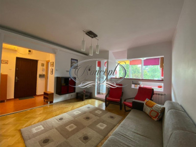 Apartament pe strada Plopilor