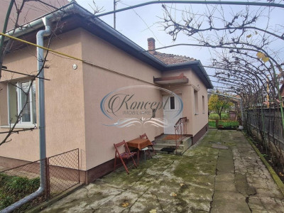 Casa cu 500 m de teren in Someseni