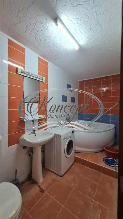Apartament cu 2 camere si parcare, zona OMV