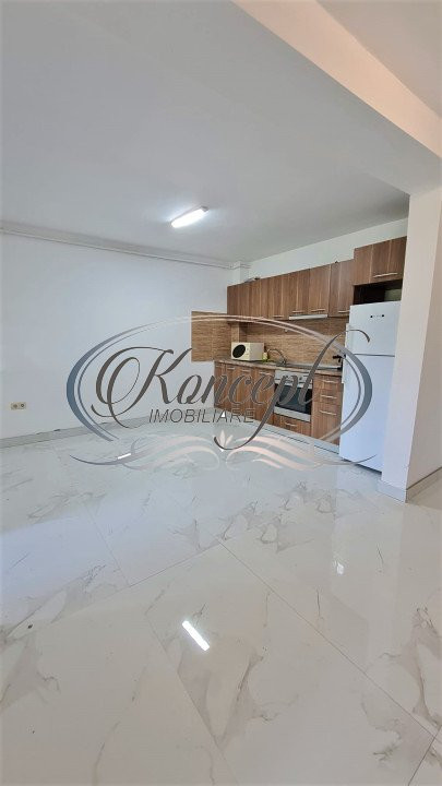 Apartament cu 3 camere si parcare, zona Calea Turzii
