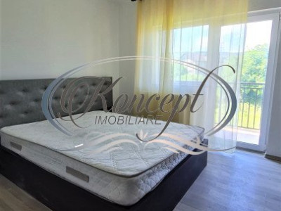 Apartament cu 3 camere si parcare, zona Calea Turzii
