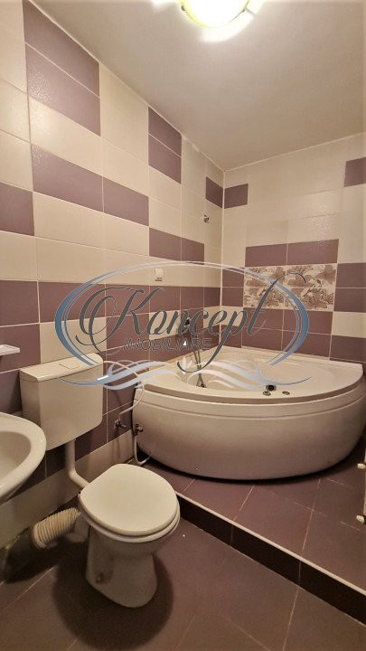 Apartament cu 3 camere si parcare,  Calea Turzii